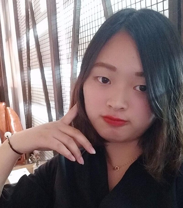 崔*